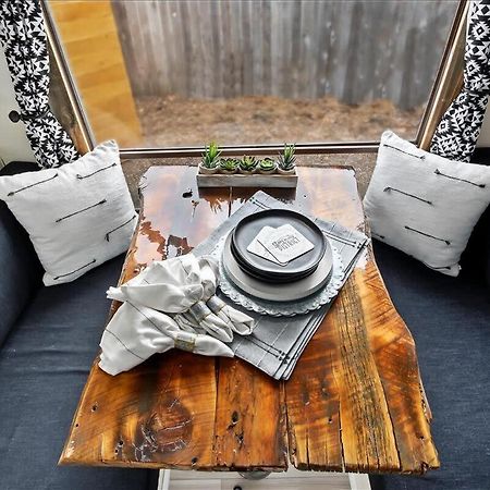 #Stayinmydistrict Twin Falls Backyard Glamper Exterior foto